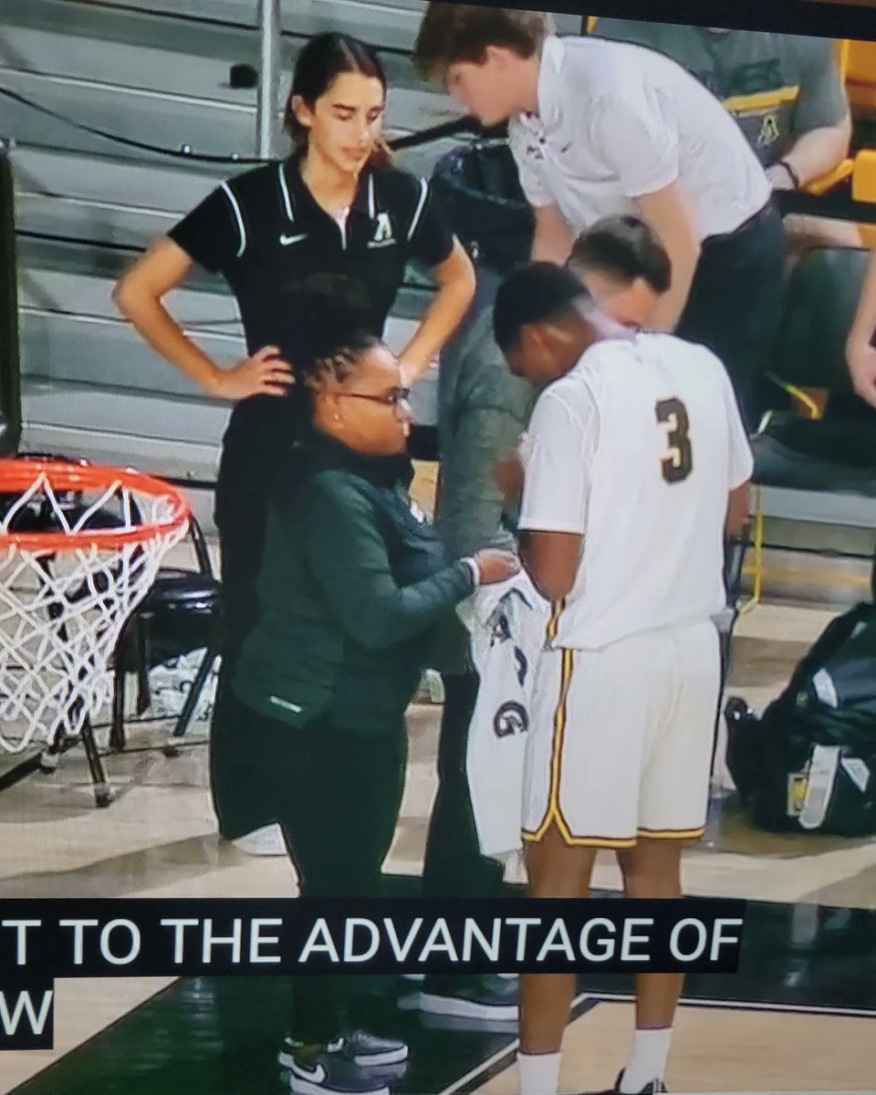 msptechteach's tweet photo. That time of year again...go @AppStateMBB with the best AT in the biz MY sister @Gina_ATC https://t.co/um2BK8lAJE