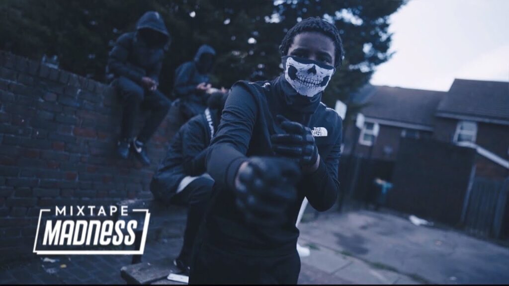 SubToMyYoutube9's tweet image. ** NEW **#Block6 Lil Koobaa – Youngest In Charge |(Music Video) @MixtapeMadness osmvision.co.uk/?p=114297