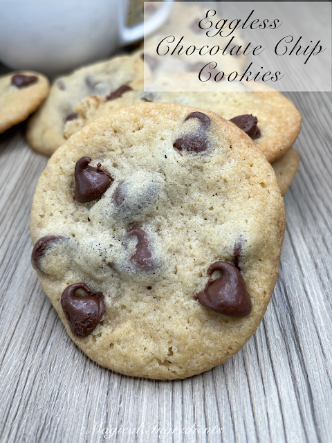 magicalingrdnts's tweet photo. Best Eggless Chocolate Chip Cookies - The best, soft, and chewy chocolate chip #cookies are perfect to share for any occasion, especially #holidays! #christmascookies #ediblegift #eggless #baking #chocolatechipcookies #comfortfood https://t.co/Apg4v1lSzj https://t.co/voPatPznya