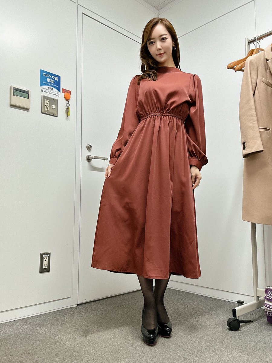 🌟上野アナウンサー11/7の衣装🌟 「本番では見えなかったのですが