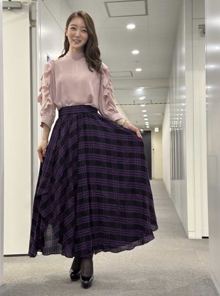 🌟上野アナウンサー11/7の衣装🌟 「本番では見えなかったのですが