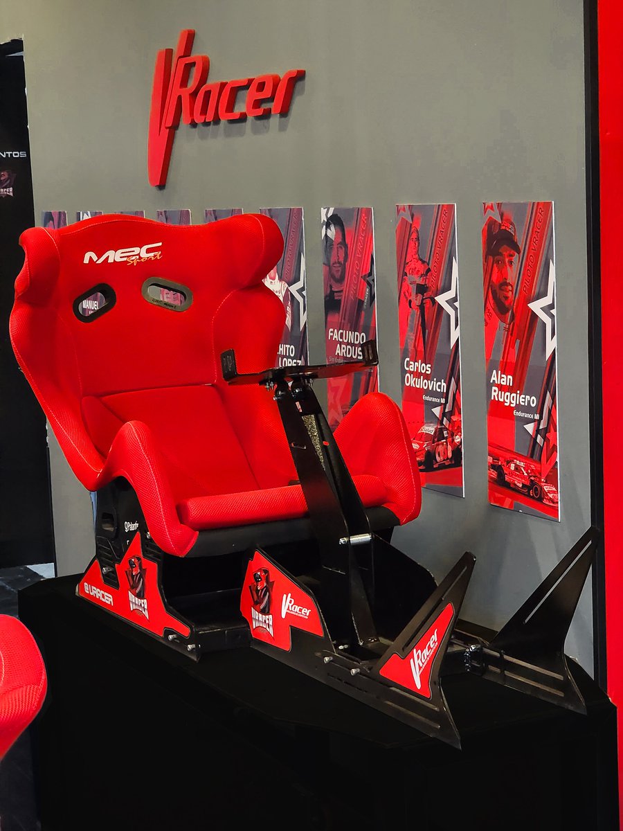 🏆 <a href="/V_racer/">V_Racer</a> TPcA eSports

🎁 Ya está listo el primer premio para el ganador del campeonato, todavía en disputa entre al menos 6 pilotos.

🔸 Esta semana tenemos #TPcAenBuenosAires como tramo final del campeonato, ¡últimas 2 fechas!

🥰 Gracias <a href="/V_racer/">V_Racer</a> por confiar y estar.