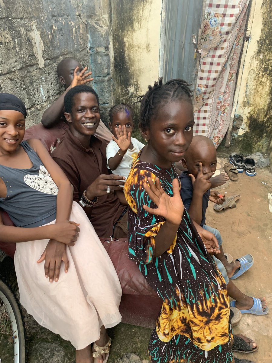 brian_jallow's tweet image. My friends for real 😧