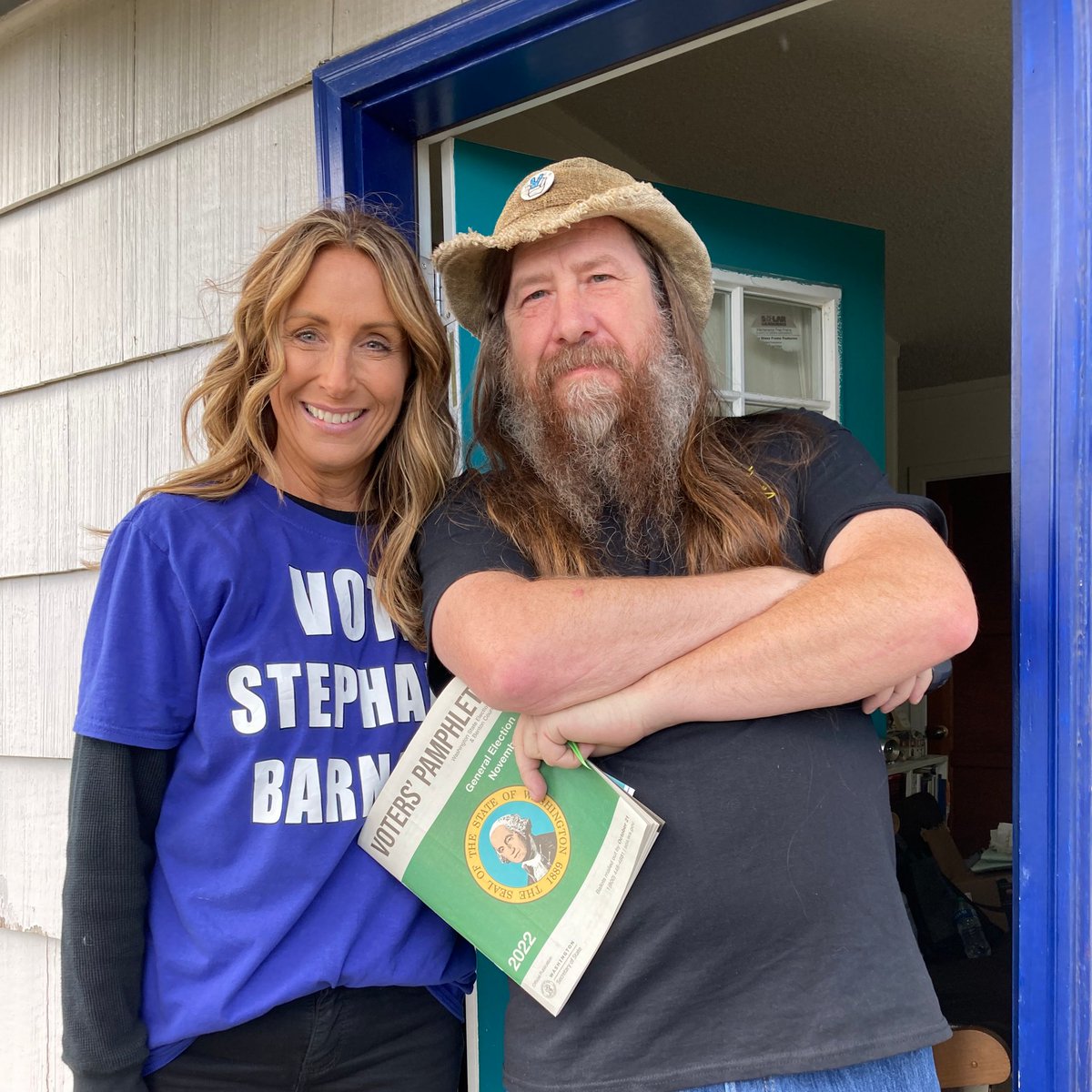 Stephanieforwa's tweet photo. Team Barnard had an amazing group of doorbells out last weekend! Thank you to everyone who came and supported the campaign - and to the kind people I got to meet on the doorstep. I will be proud to represent the people of Tri-Cities. https://t.co/hmEFAubJQP