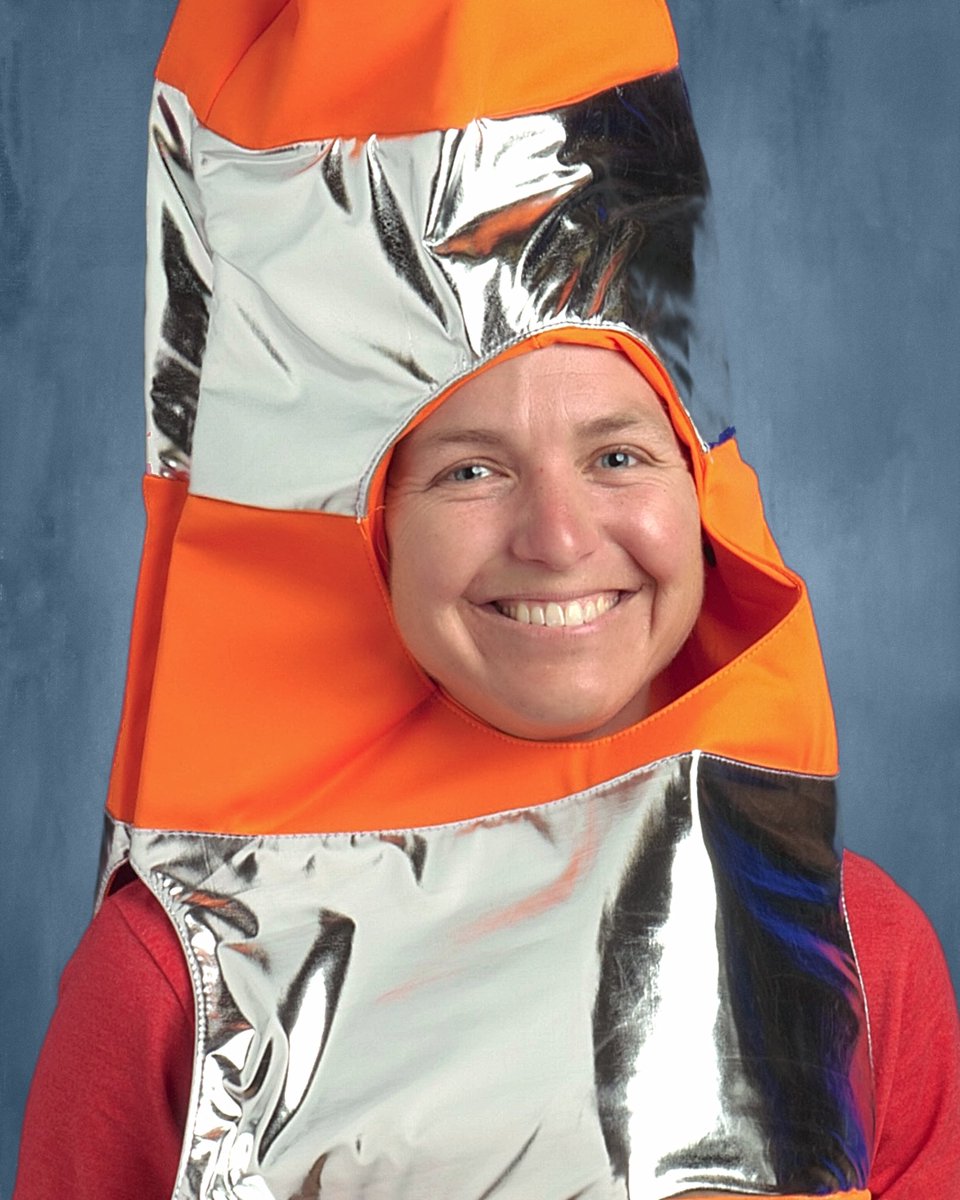 22-23 school photos. #nailedit