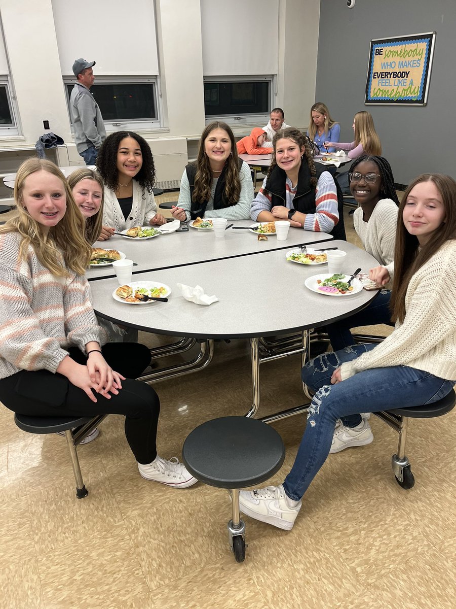 Such a great night celebrating these girls!  I will miss them on the court at EMS but will enjoy watching them <a href="/ENVolleyball/">Eastlake North Volleyball</a> Thanks for being the best student athletes!  #CreamOfTheCrop #BestTeamEver #SmartAndTalented