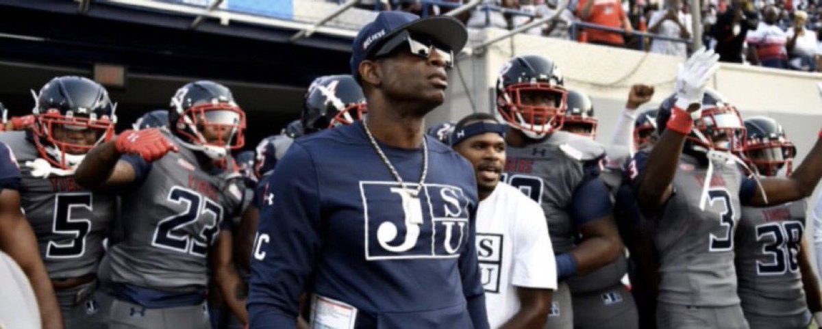 #AGTG I am very grateful and honored to say I have received a offer from JSU! #GoTigers <a href="/CHSDragonsFB/">Clinton Dragons Football</a> <a href="/_Elite3/">ELITE 3</a> <a href="/RileyElite3/">Riley Howard III 🇲🇭</a> <a href="/CoachHc8/">Kwayu Graham</a> <a href="/DeionSanders/">COACH PRIME</a> <a href="/TimBrewster/">Tim Brewster</a>