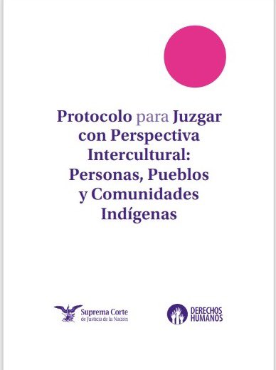 ReginaCastroT's tweet photo. Hace unos momentos presentamos el 📕Protocolo para Juzgar con perspectiva intercultural: personas, pueblos y comunidades indígenas de la @SCJN @DDHH_SCJN

La discriminación hacia las comunidades indígenas está tan arraigada en la sociedad que muchas veces pasa desapercibida..🧵🧶 https://t.co/22ICcVlh9N