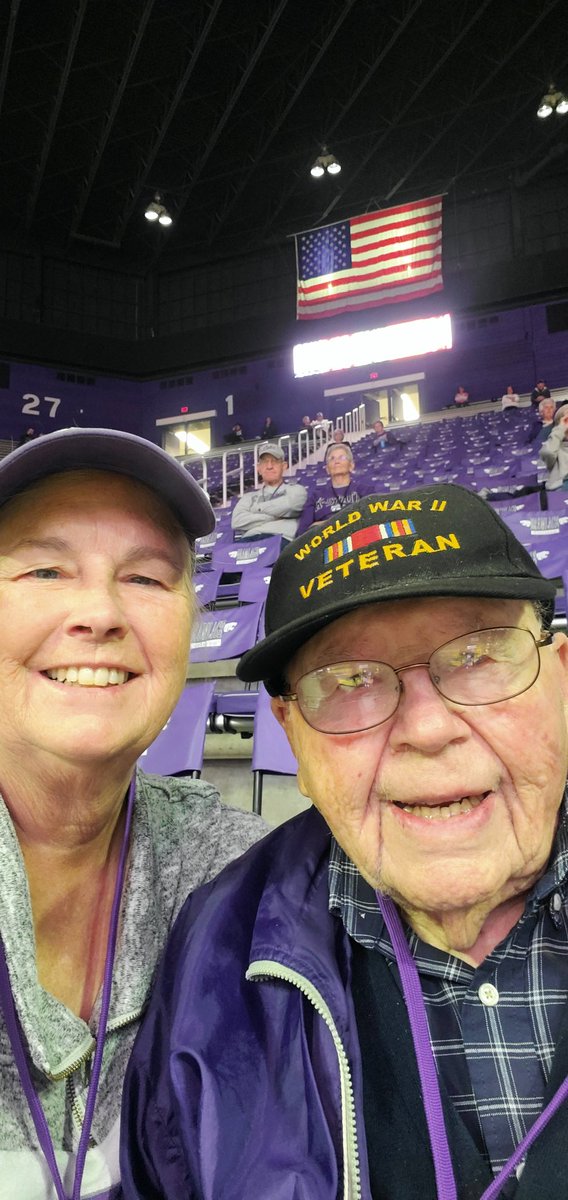 kluger71's tweet photo. My 99 yr old dad enjoying some KSU basketball! #KStateWBB 
#KStateMBB https://t.co/hcWTK3IyL8