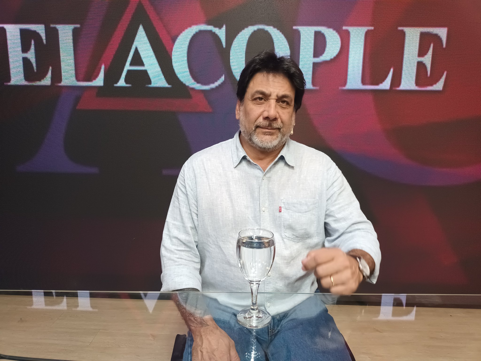 FhAQMWsX0AAnSq9?format=jpg&name=large