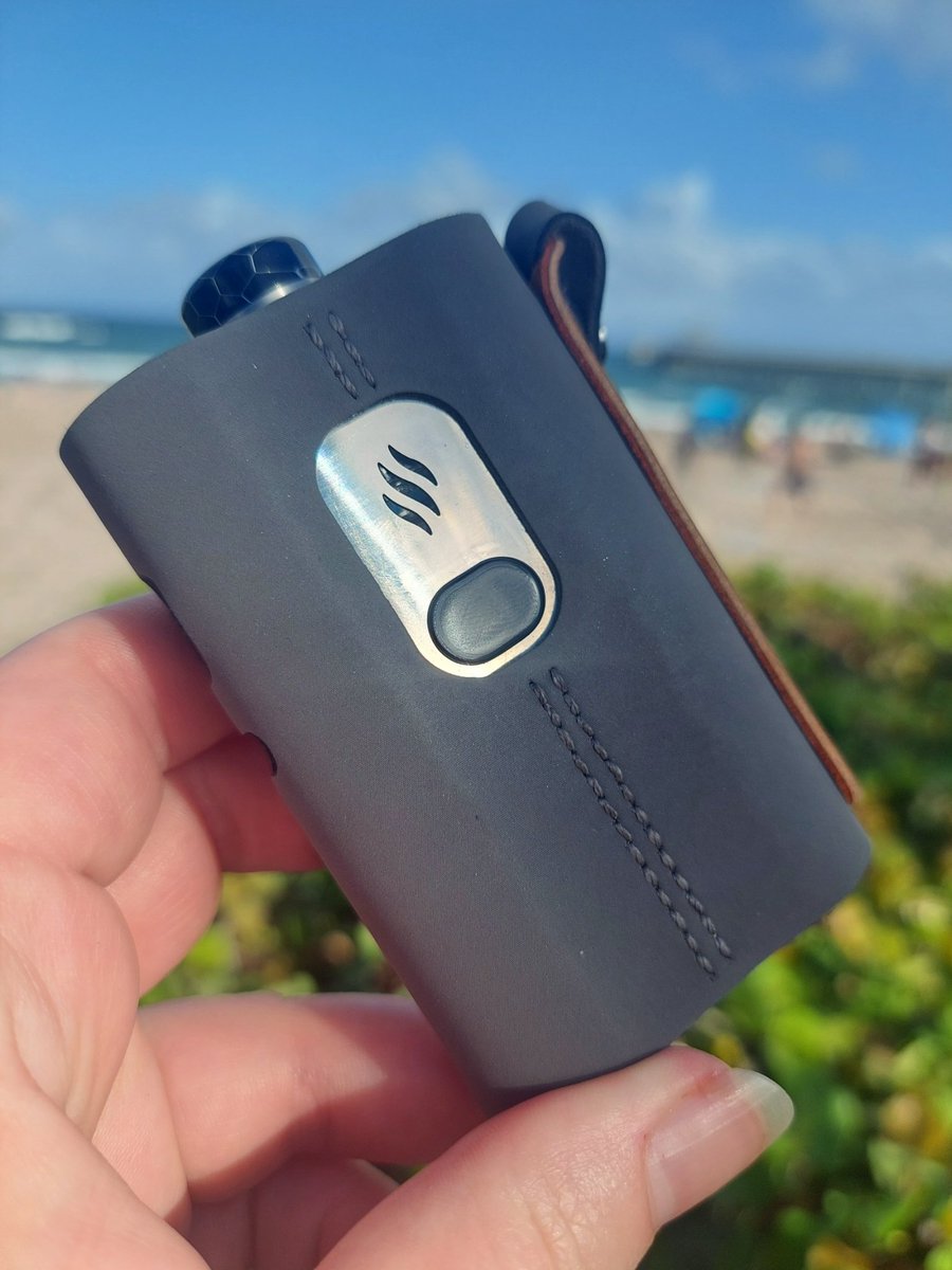 My smoke free day at the beach.  <a href="/aspirecigs/">Aspire</a> #cloudflask