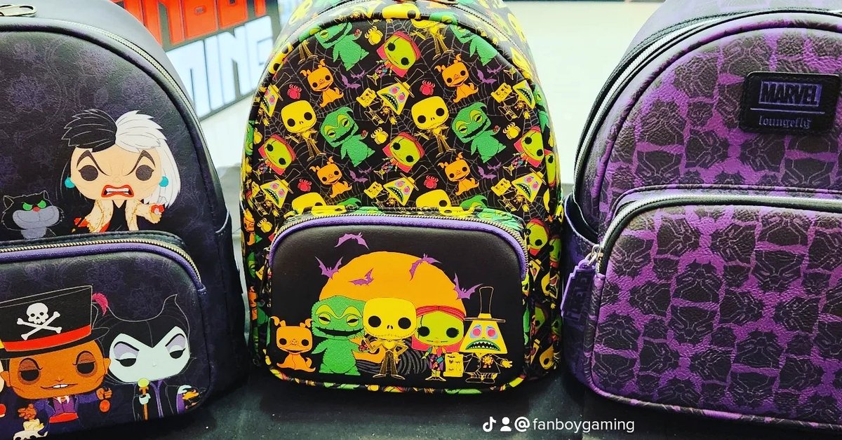 Fanboygamingcom's tweet photo. We're happy to announce that we're now carrying Loungefly mini backpacks! Here's the first few we have more on the way. #disney #loungefly #minibackpack #minibackpacks #marvel #dc #catwoman #blackpanther #beautyandthebeast #minniemouse #otayranchtowncenter #chulavista https://t.co/iUsfv58XzM