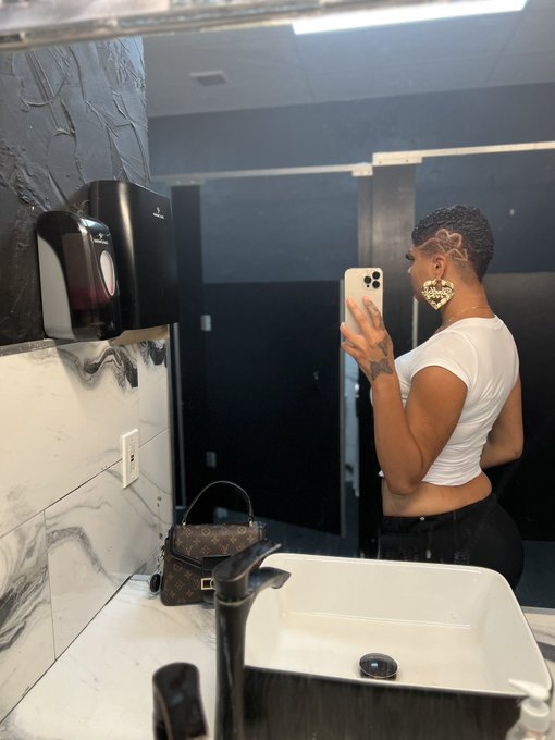 You Can Love Me From Head To Toe💞 https://t.co/i6lXhzcjka<a href="/tag/newprofilepic"class="tags"><span>#newprofilepic</span></a>