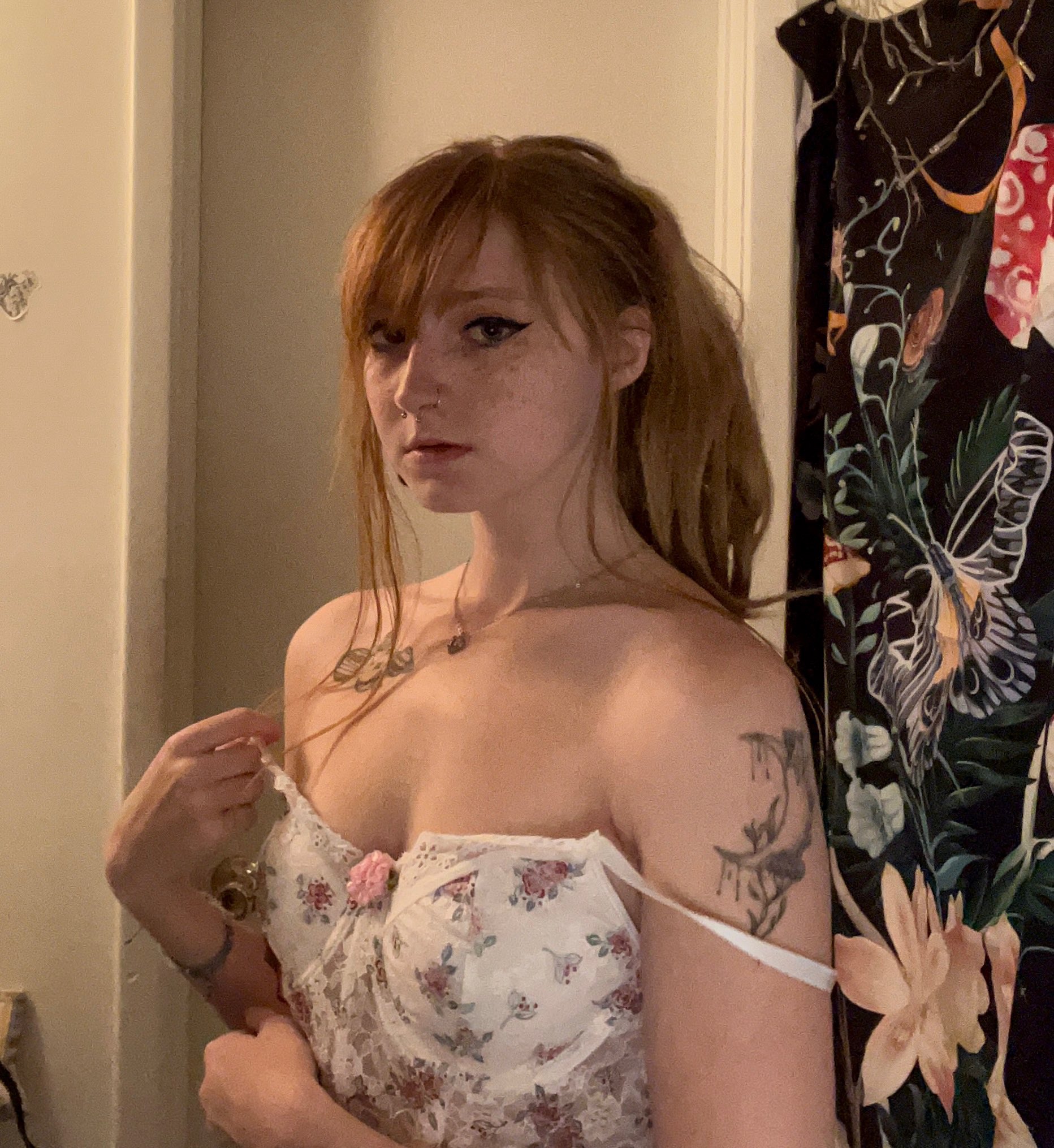 amber stark 🕰🔞 on Twitter: "i looove this top :) https://t.co