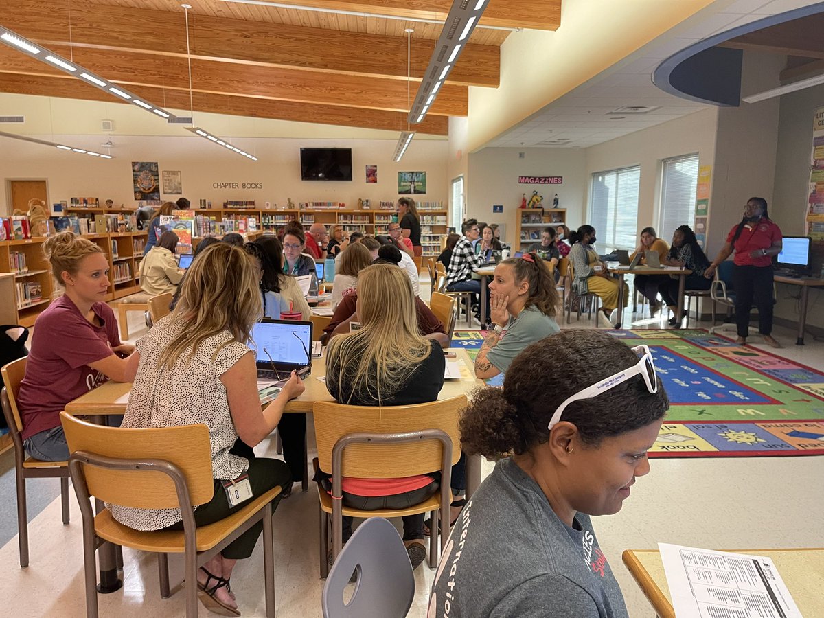 inspirenteachpb's tweet photo. Great things happening at the staff meeting today as High Yield Strategies were being modeled! #numberedheadstogether #distributivesummarizing #proudtobeapanda @newcenturypanda https://t.co/fwAQmBgFlc