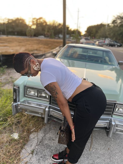 I Will Never Switch Up On My Barber https://t.co/ewwQUcNIJu<a href="/tag/newprofilepic"class="tags"><span>#newprofilepic</span></a>