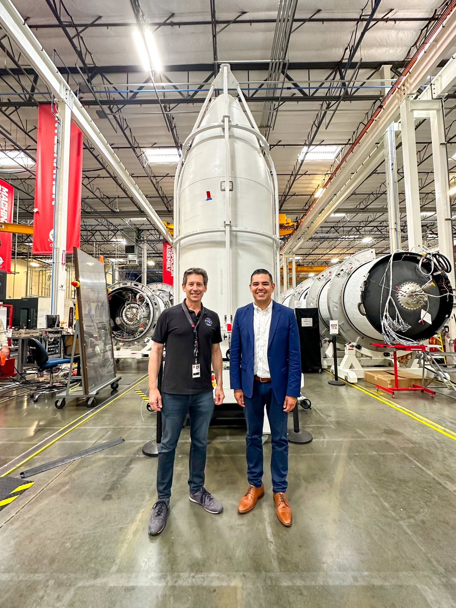 LongBeachMayor's tweet photo. In the past week we’ve visited some of the space industry companies here in Long Beach! These industries represent the future of our economy and the organizations we visited already employ thousands of people in well-paying jobs in our city. 🚀🛰️ 

More ➡️ https://t.co/2O7vvqxET5 https://t.co/2Uby7AJdeU