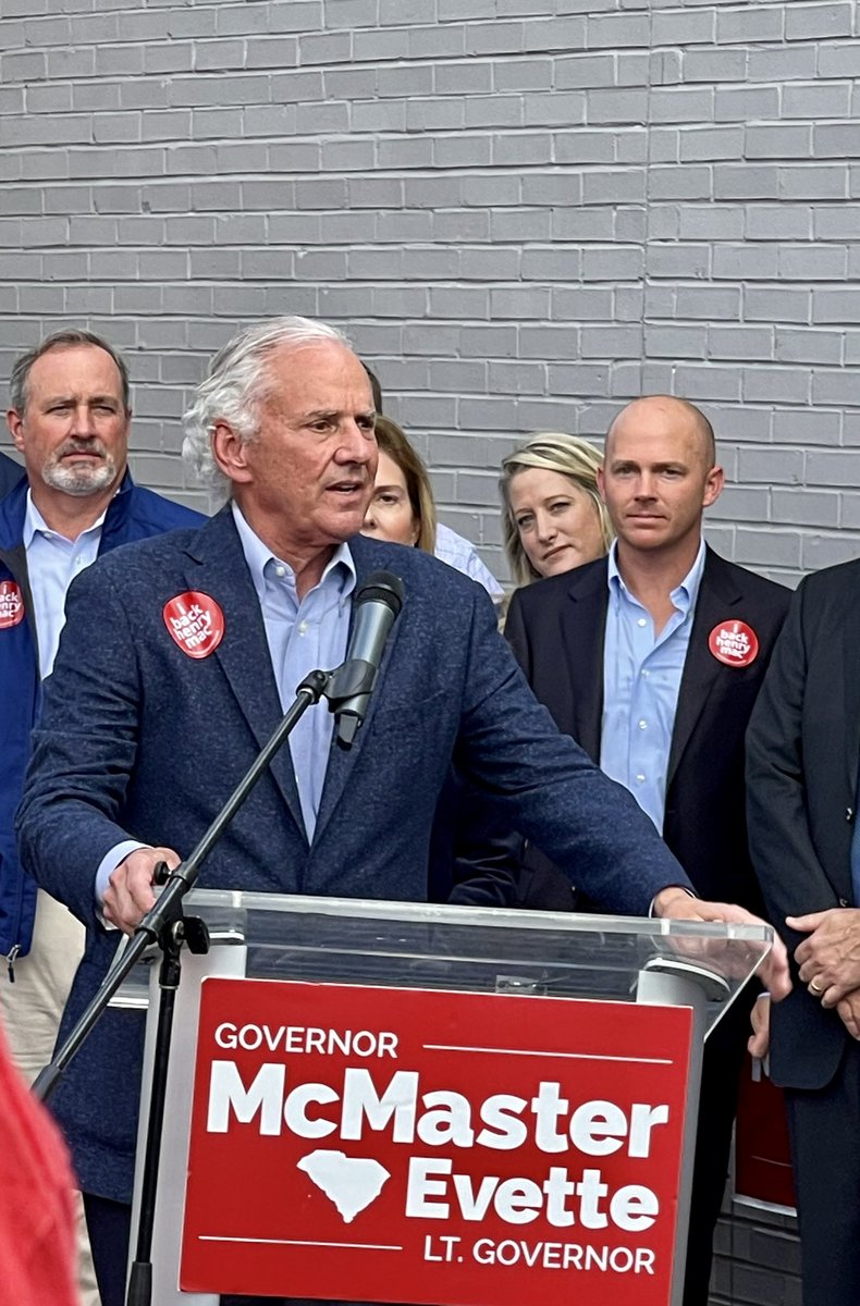 LFSpwc's tweet photo. What a great day cheering on some of SC’s greatest leaders! Thank you @henrymcmaster, https://t.co/wSp4ilcLKs @PamelaEvette, @RepJeffDuncan,@RepTimmons and Sheriff Hobert Lewis and many others! We are ready for the red wave tomorrow! https://t.co/tBcfeYYpN4