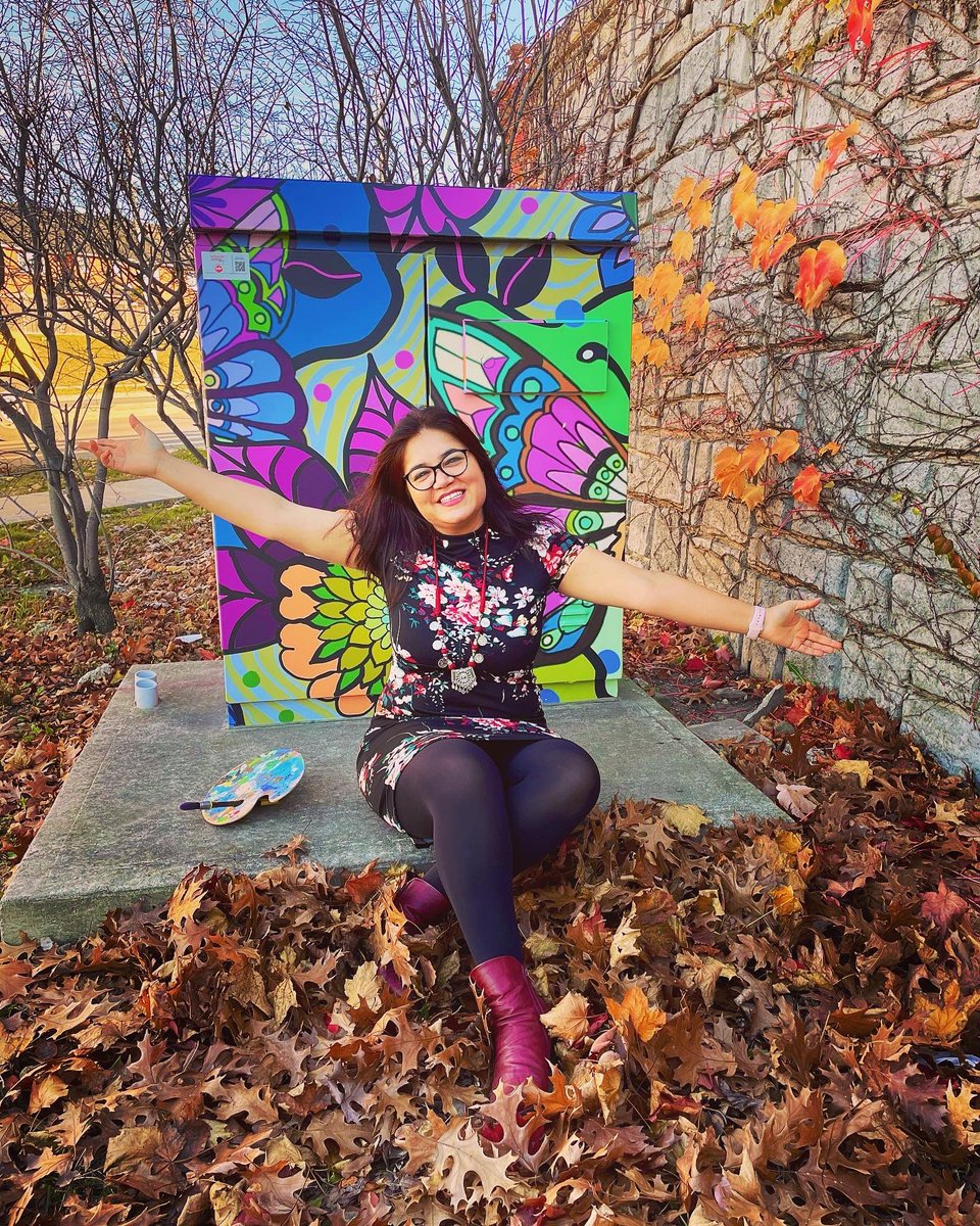 RangRiva's tweet photo. Introducing this beautiful &amp; colourful Traffic box Mural! Thank you to @artsmilton for this wonderful project. #art #folkart #Indianfolkart #milton #miltonontario #miltonon #canada #Mural #publicart #publicartwork #community #inclusive #exclusive https://t.co/qHWzIOkpuY