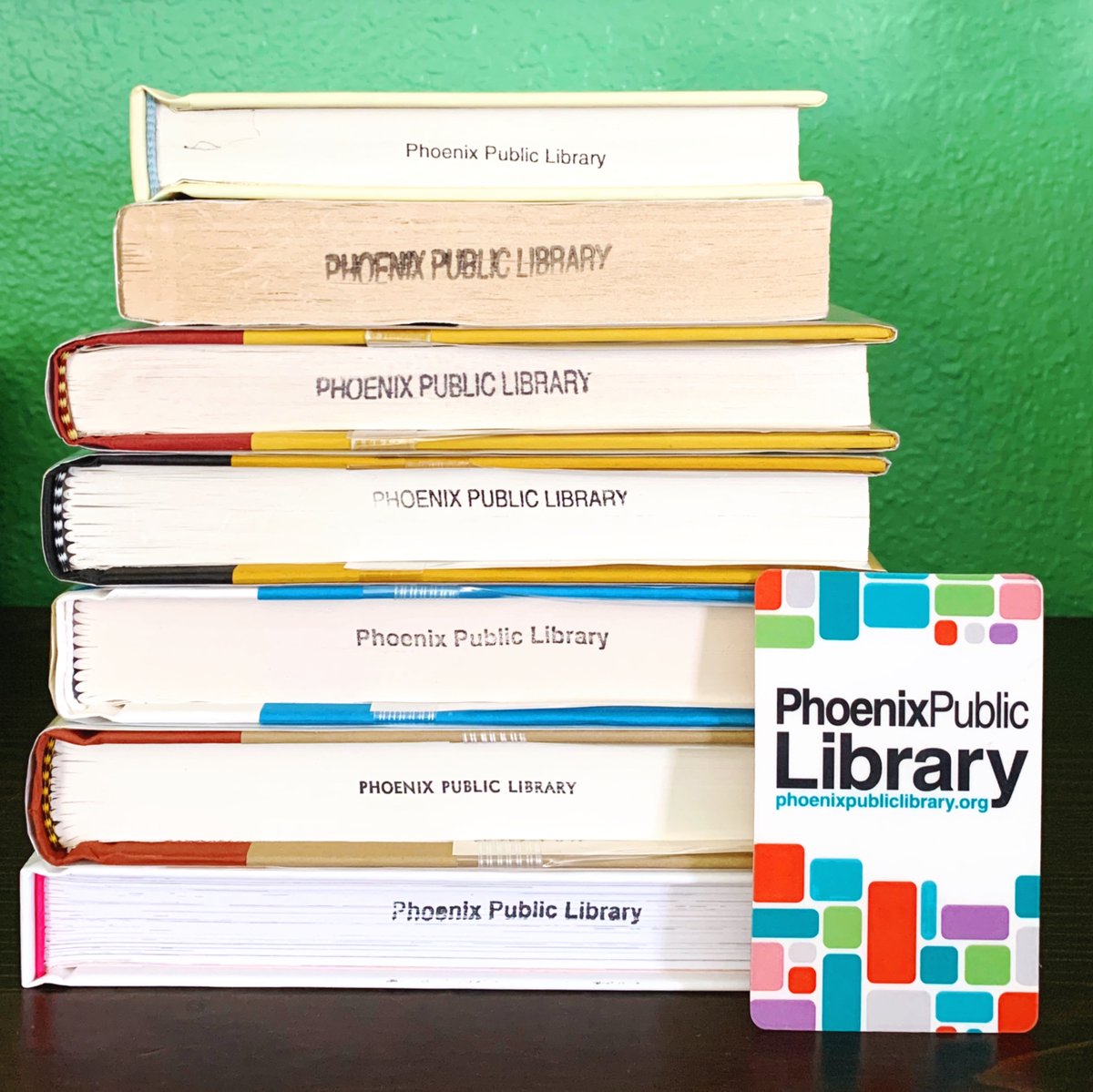 PhxLibrary's tweet image. Get the #AmazingLibraryCard! Got one? Help someone else get one. A @PhxLibrary card is an all-access pass to complimentary resources to promote learning &amp;amp; literacy at every age. Save money… because everything is FREE! bit.ly/3CqXPPy #PhoenixPublicLibrary #PHX