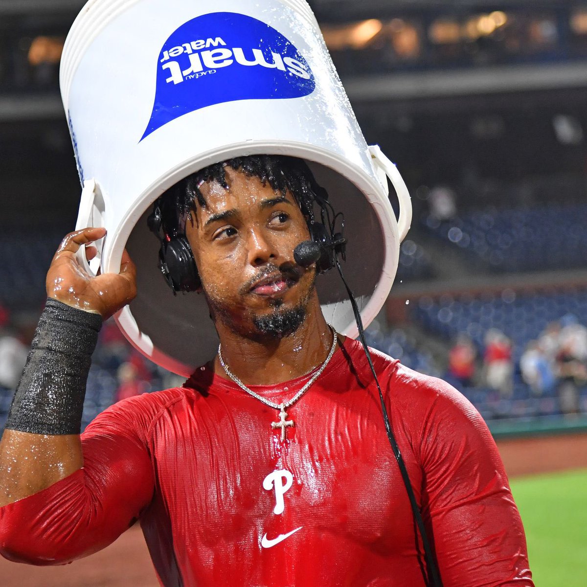 PhillyFanLife's tweet photo. thanks for everything, jimmy cigs https://t.co/o9Da1zpdrL