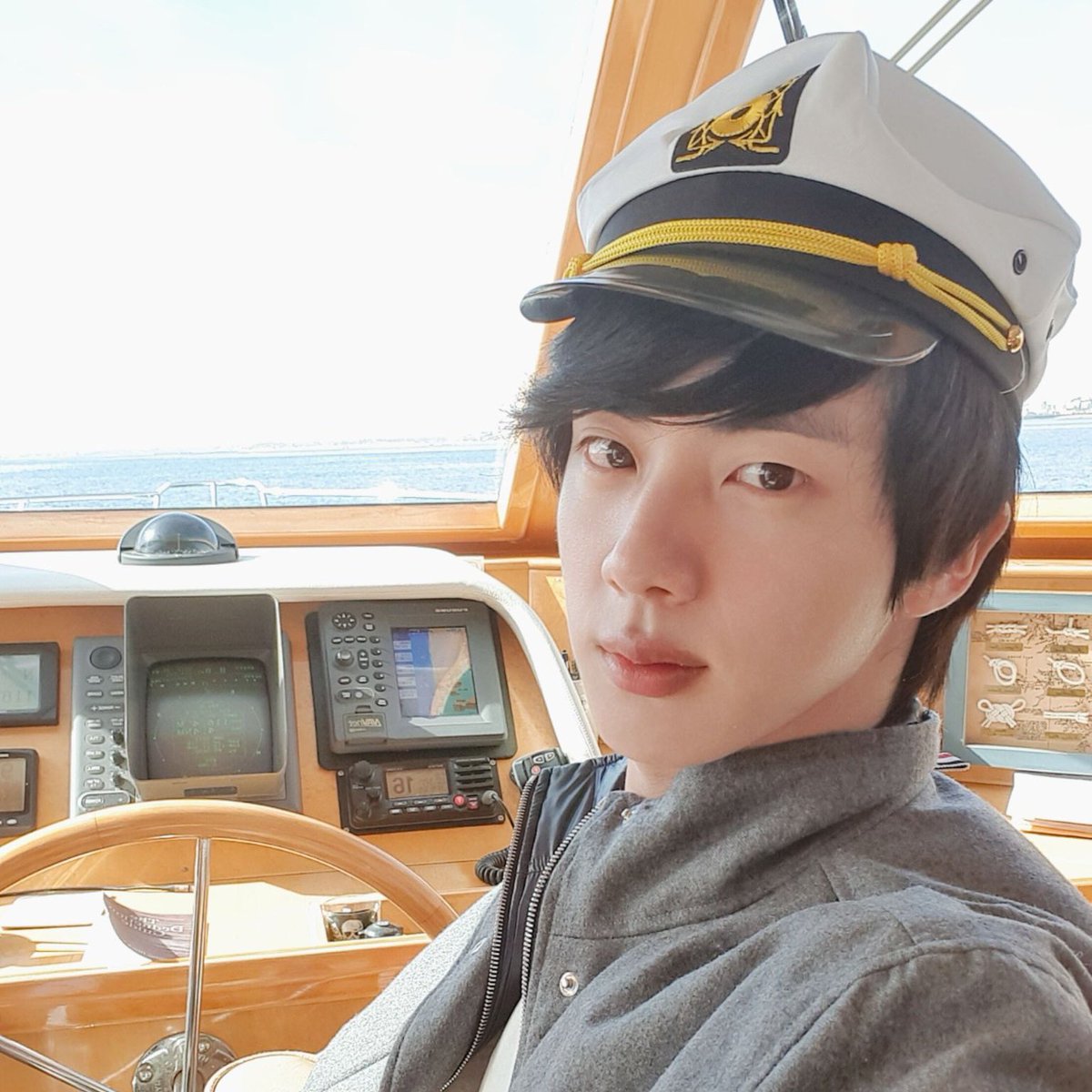 jinniesarchives's tweet photo. captain seokjin https://t.co/KJhIKftB3J