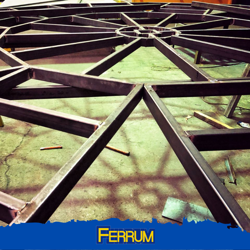 FerrumMX's tweet photo. Noche de proyecto #Ferrum.
Base para mesa de diseño personalizado.

#hierro #fierro #diseño #ferrum #Herreria #maquila #RemodelaciónDePisosDeMadera #metal #deco #Herrero #Electricista #Carpinteria https://t.co/Q1mIMdQyLP
