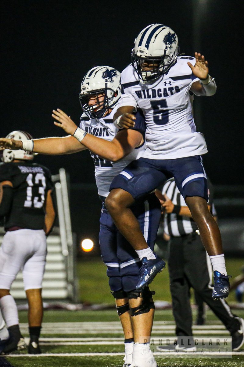 koach_ryan's tweet photo. The young bull is growing up right in front of our eyes!!! 13 carries 98 yards 2 touchdowns!!! 2 yards shy of back to back 100 yard games going into the playoffs!!! Super excited about his future!! He is only a sophomore😬😬😬 @isaiahn_13 #flightkrew https://t.co/VN1u9O0QA6
