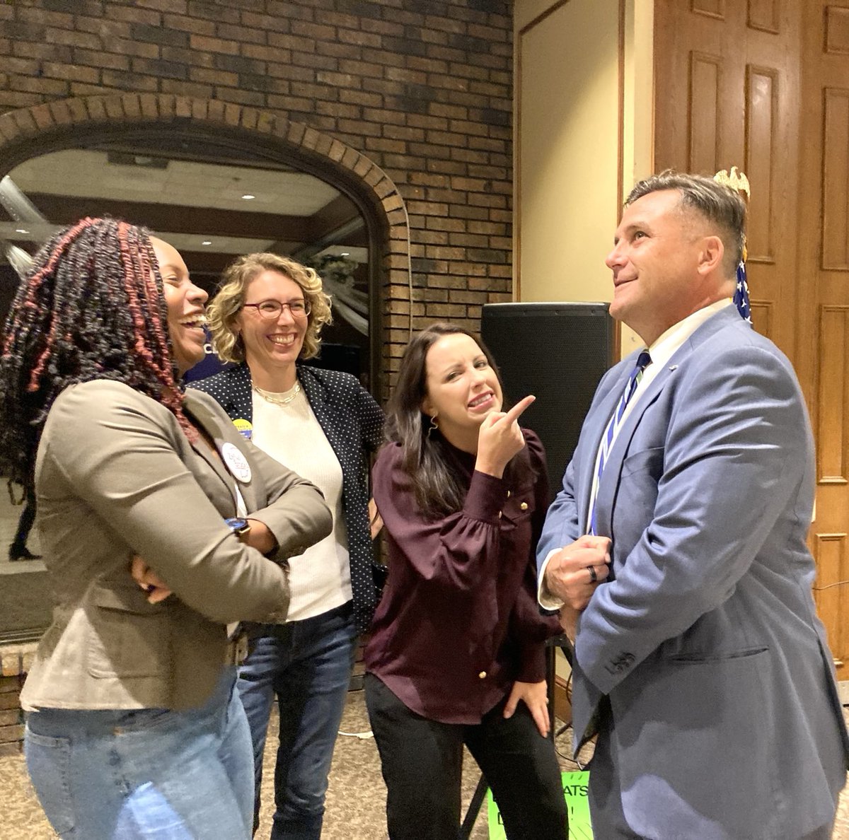 The women running on #Indiana’s statewide ticket are inspiring &amp; amazing, I’m really gonna miss seeing my “campaign sisters” multiple times every week!

Please vote ⁦@votezenai⁩ (for Auditor), ⁦<a href="/jessica4indiana/">Jessica McClellan</a>⁩ (Treasurer) &amp; <a href="/TheDestinyWells/">Destiny Wells</a>⁩ (Sec of State).

❤️