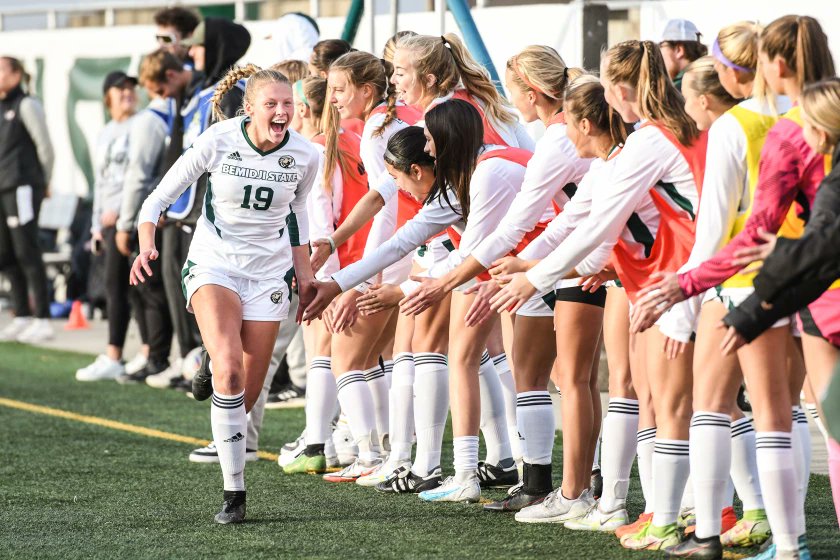 WOMEN’S SOCCER: Nothing -- not even a flat tire -- stops Bemidji State from return to NCAA Tournament bit.ly/3WUV69p