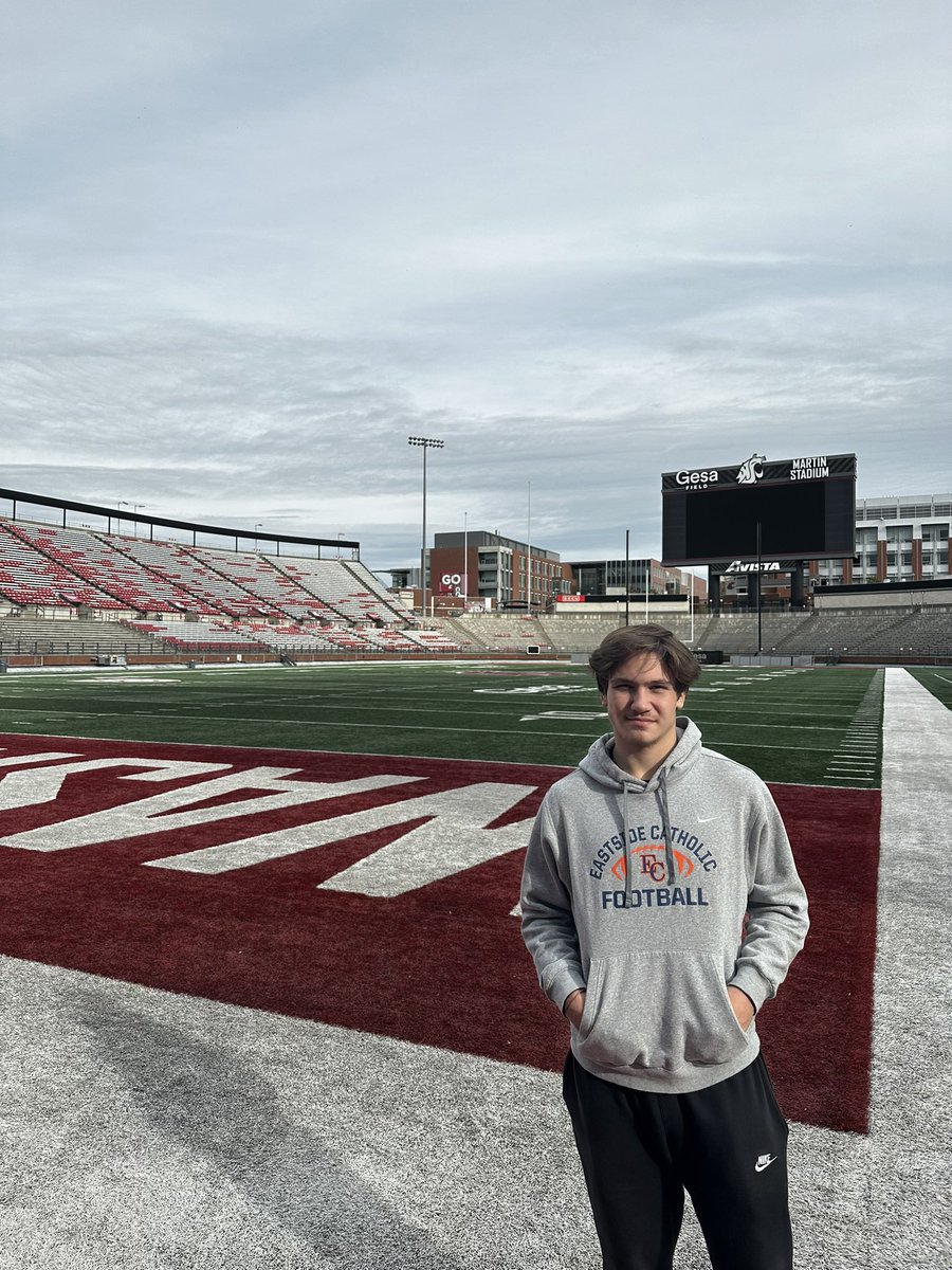 JTiryakioglu's tweet photo. Thank you @COACHSTACE_ for the visit @WSUCougarFB ! @BrandonHuffman @RylandSpencer @PrepRedzoneWA @NickFarman55 @J_Thompson15 @__CoachMorris https://t.co/aRxo14y7Ep