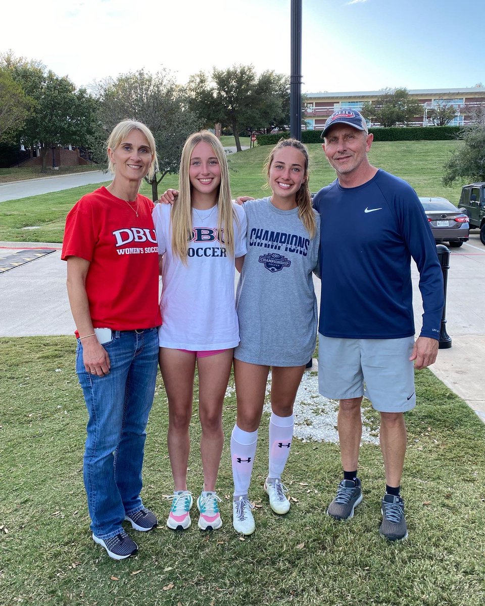 Haley Roberson tweet media