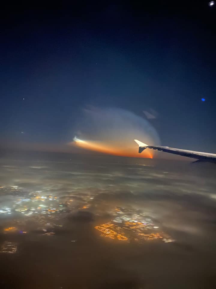 A viewer sent me a great photo of the #Antares rocket launch this morning when flying into #Charlotte. Notice the fog below that's why no one on ground locally could see anything. #nasa #cltwx <a href="/wcnc/">WCNC Charlotte</a>