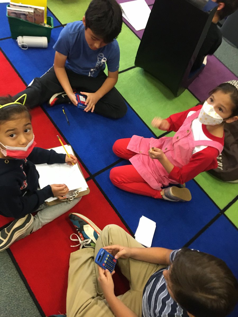NTMThinkers's tweet photo. 4th graders playing M3’s Got It. Which is faster…mental math, the calculator, or handwriting a math problem? The judge will decide #ProjectM3 https://t.co/iNmD2lvZtE
