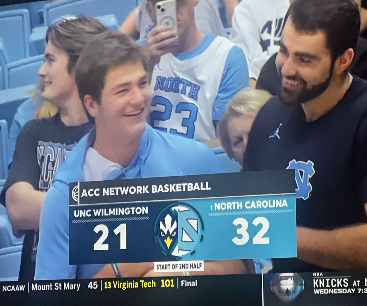 tatefrazier's tweet photo. That’s my quarterback and a national champion https://t.co/lO2Tn0g8iQ