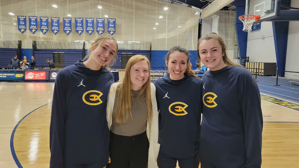 kbettcher's tweet photo. Always fun when you get eyes on your child and bonus is meeting some of her friends and teammates! Go Blugolds! #moreispossible https://t.co/mMTmgGU5Nt