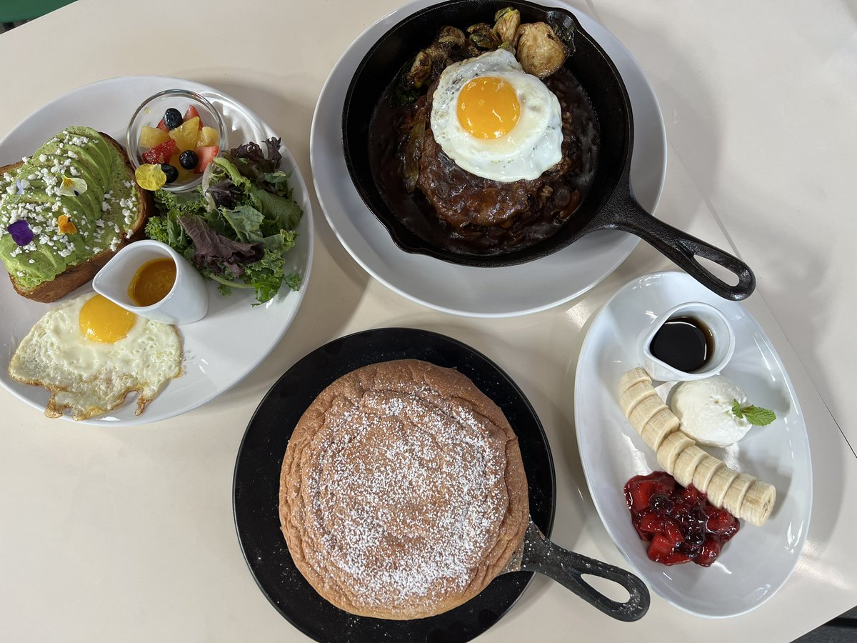 Brunch at Westman Cafe + Lounge in #waikiki. Just opened on Nov. I in the space vacated by Upstairs and bills Sydney. That Wagyu loco moco 🤩 <a href="/Melissa808/">Melissa Chang</a> <a href="/NotQuiteNigella/">NotQuiteNigella</a>