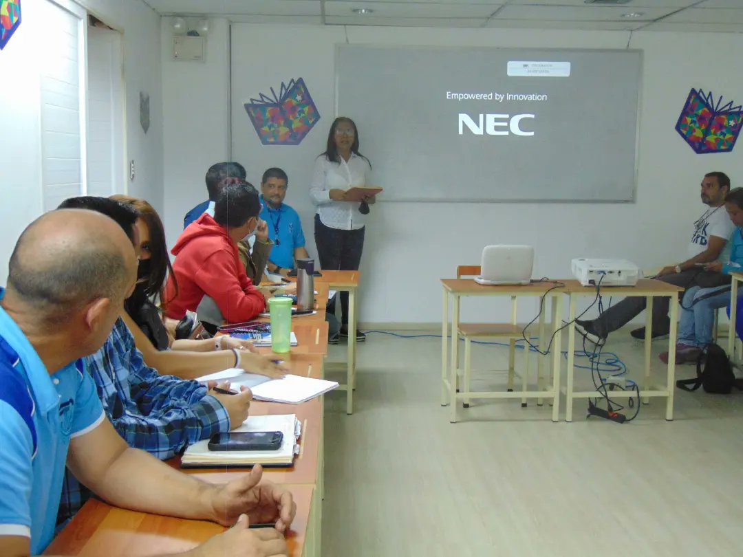 PrensaUney's tweet photo. Autoridades rectorales, directores y coordinadores de la @uney_oficial, activaron comisiones universitarias para el avance académico e institucional. @NicolasMaduro @TibisayLucena8 @MedozaWullian @marioyovera @mppeduniv @arbolve @ceguyaracuy @corsan_lucha https://t.co/ipClDX1d2l