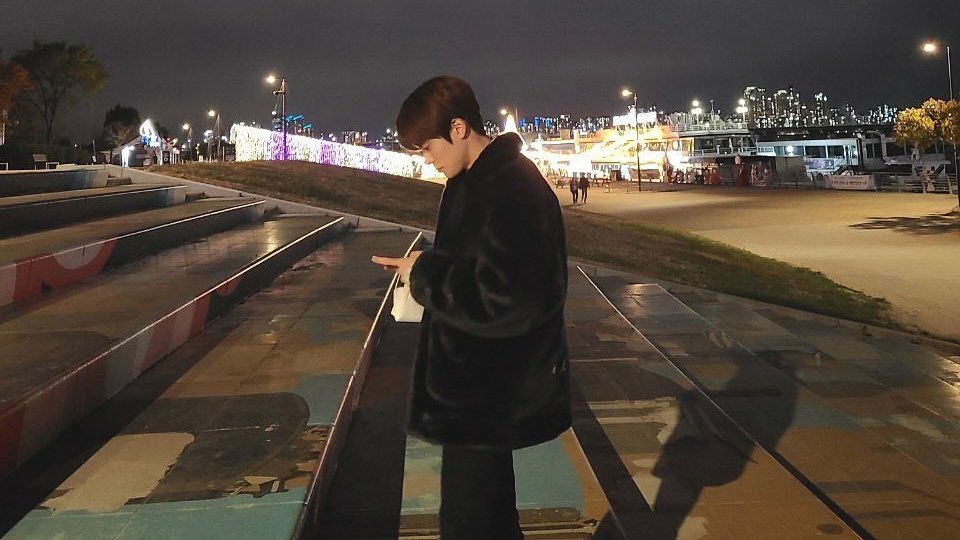 neocityzip's tweet photo. Para qué mentirles si ya todos me vieron en el quinto sueño toda la semana, pero hey! Me habré dormido pero el #le𝕤𝕤erä精𝚌id está abierto las 24 hrs por el resto del año sólo para mí ��ဗီူɞ ♡⁠˖ Les ame mis ángeles ácidas bonitas ૮ › ༝ ‹ ྀིა.

✎ 𝑃əachy ಌ ִֶָ #ℕinon https://t.co/Q0JND3dOnf