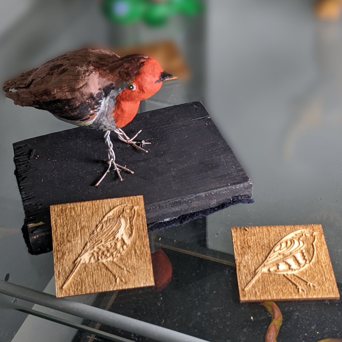dac_add's tweet photo. Some more wonderful micro artworks from Arbroath UAL3. Handmade and handpainted models that were also used as reference to design laser cut stamps.

#dundeeandanguscollege #Arbroath #contemporaryart #college #art #ual #3d #model #lasercut #printmaking https://t.co/5axRIttcYY