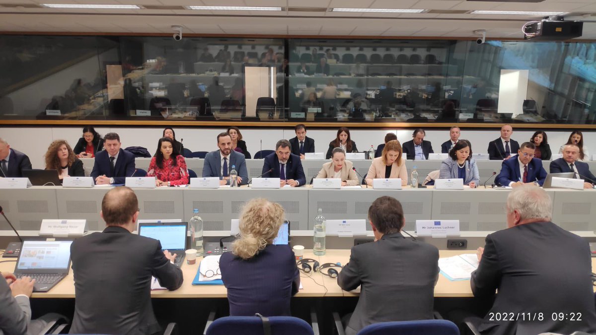 🔛Kickstarding bilateral screening meetings with the important &amp; demanding #chapter24 by assessing 🇦🇱 preparedness to be part of 🇪🇺 areas of #freedom #security #justice.