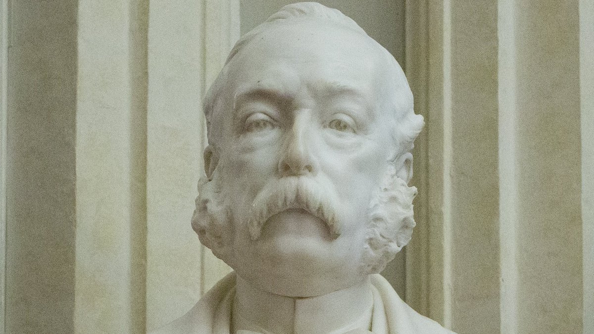 Montecitorio's tweet photo. #8novembre 1818 - nasce a Bologna Marco #Minghetti. 

Più volte ministro e due volte Presidente del Consiglio nel 1873 raggiunge il pareggio del bilancio. La sua sconfitta alla Camera nel marzo 1876 pone fine dell’era della Destra storica: https://t.co/3l4WYJ0bn8
#StoriadItalia https://t.co/zUJBdrio9F