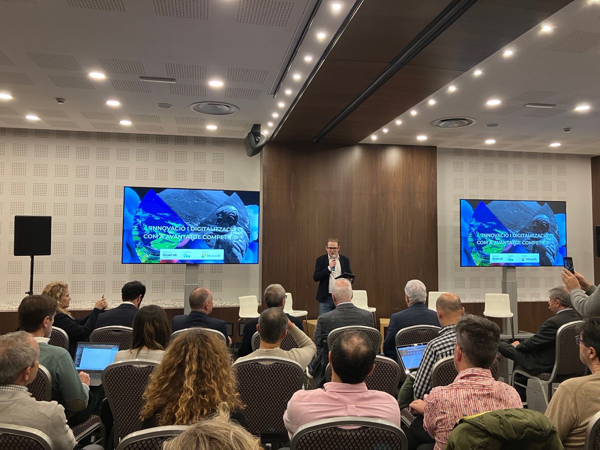 sinzerad's tweet photo. Jornada "Innovació i Digitalització com a Avantatge Competitiu"
@CEA_And @MicrosoftES @MarcosUrarte https://t.co/z4kEucCKcc