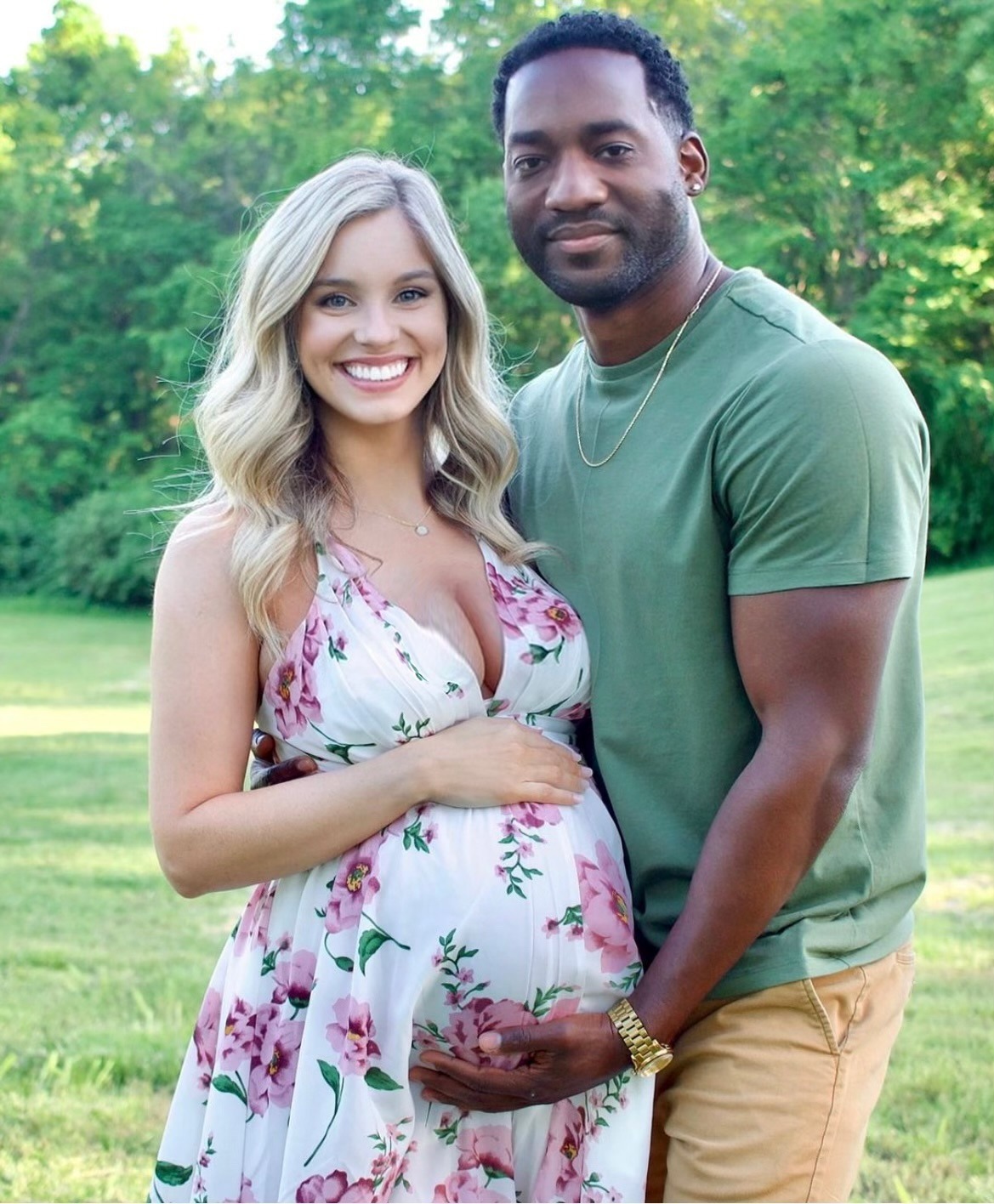 Mixed Family on X: #blackbred t.coV6shoR0ni8  X