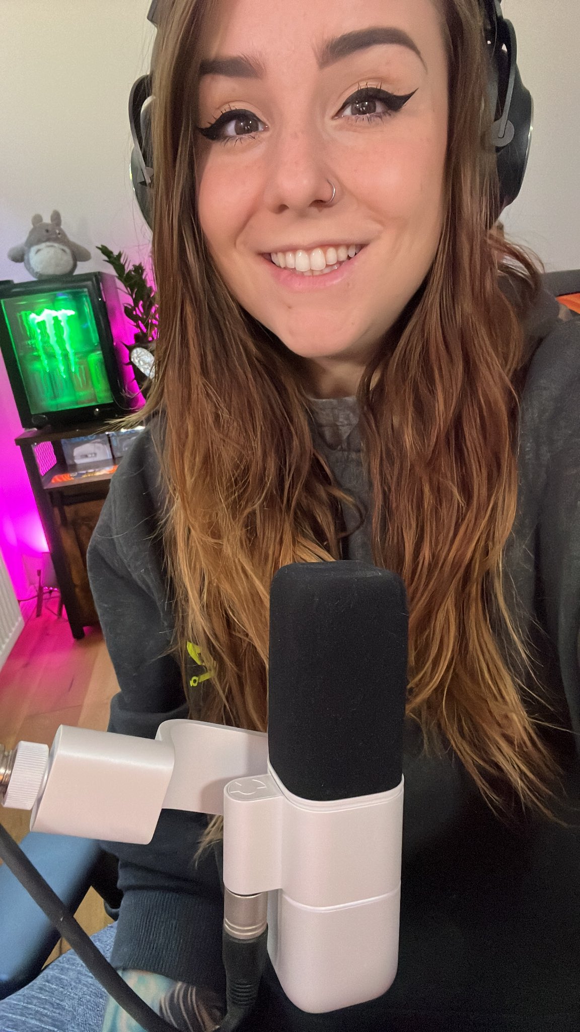 Miss Rage on Twitter "Ow with the waifu PewPewPadme https //t.co