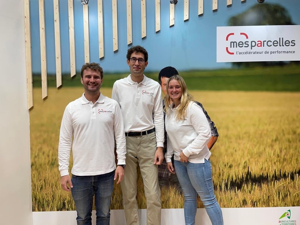 🚀3ème journée au #SIMA2022, c'est parti🎉

👩‍💼👨‍💼Guillaume, Ronan et Margaux vous attendent sur notre stand K036-Pavillon 5A pour échanger, effectuer des démonstrations de nos solutions numériques..

🎁Venez répondre à la question du jour pour remporter 1 abonnement <a href="/MesParcelles_/">MesParcelles</a>