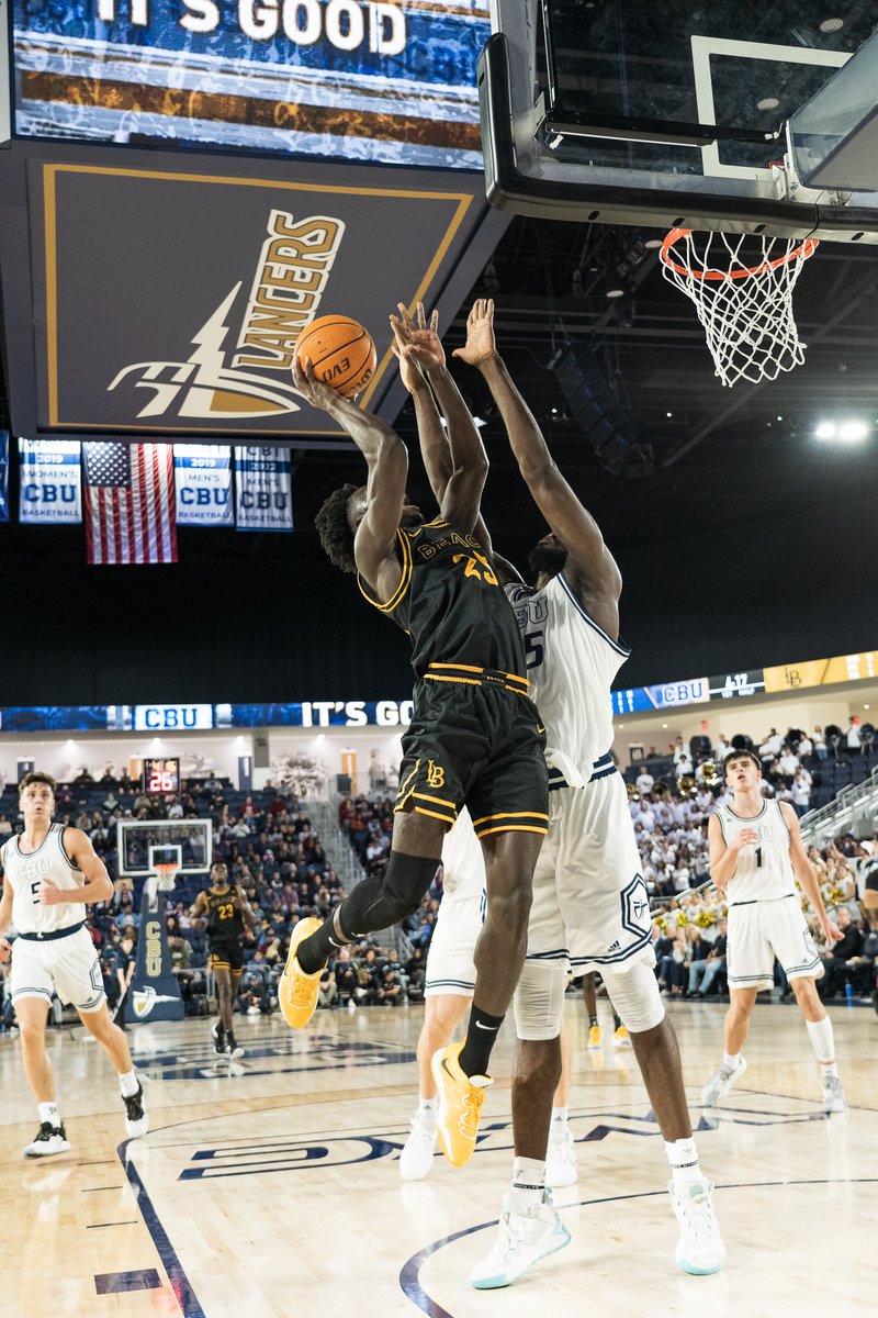 Long Beach State Men's Basketball tweet media