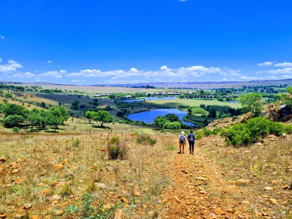 For all its sham and drudgery and broken dreams it is still a #beautiful #world #Desiderata #hiking #sistas 👣💚⁦<a href="/varaidzo77/">shamiso chigorimbo</a>⁩ ⁦<a href="/SKimaryo/">#MANGI #</a>⁩ ⁦<a href="/AidaMSykes/">Aida Sykes</a>⁩ ⁦<a href="/shau_mud/">QueenChihera</a>⁩ ⁦<a href="/JanineMorna/">Janine Morna</a>⁩ ⁦<a href="/almolokomme/">Athaliah Molokomme</a>⁩ ⁦<a href="/Zenamaajar/">Zena Maajar Tenga</a>⁩ ⁦<a href="/taraturk1/">Tara Turkington</a>⁩ ⁦