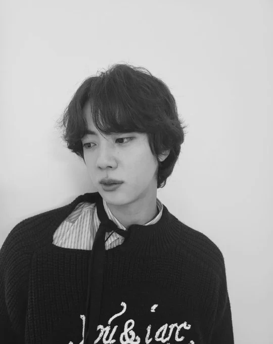 his freckle T~T it deserves a smooch 