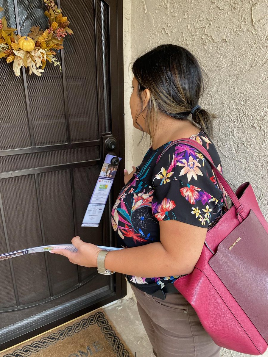 MHurtadoCA's tweet photo. My #ValleyStrong team &amp; I this #GOTV2022 have knocked on thousands of #CentralValley doors to talk w. voters about why I am running this #ElectionDay2022 in #SD16 as a #ValleyValues advocate to ensure funding for #Water, #Food, PublicSafety, #Agriculture, &amp; continued #BudgetWins. https://t.co/Rjy6cU2cQR